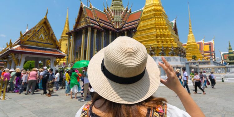 Showing Visitors An Excellent Time When They Come To Bangkok