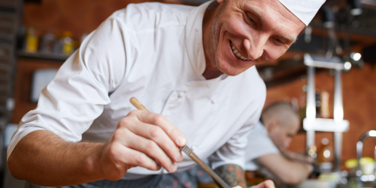 The Evolution of Modern Plating: Tips from Professional Chefs